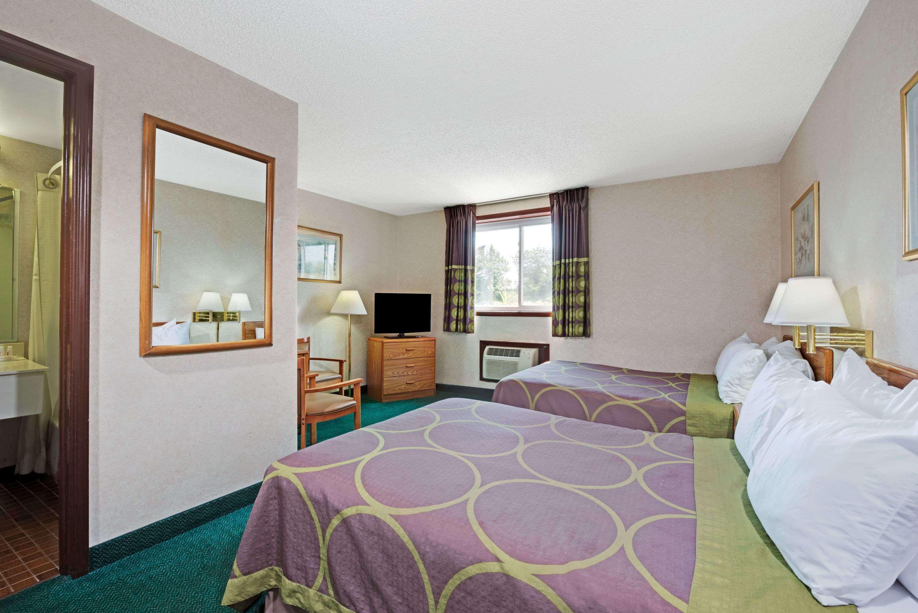 Super 8 By Wyndham Kenmore/Buffalo/Niagara Falls Area Ngoại thất bức ảnh