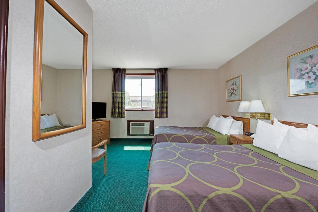 Super 8 By Wyndham Kenmore/Buffalo/Niagara Falls Area Ngoại thất bức ảnh